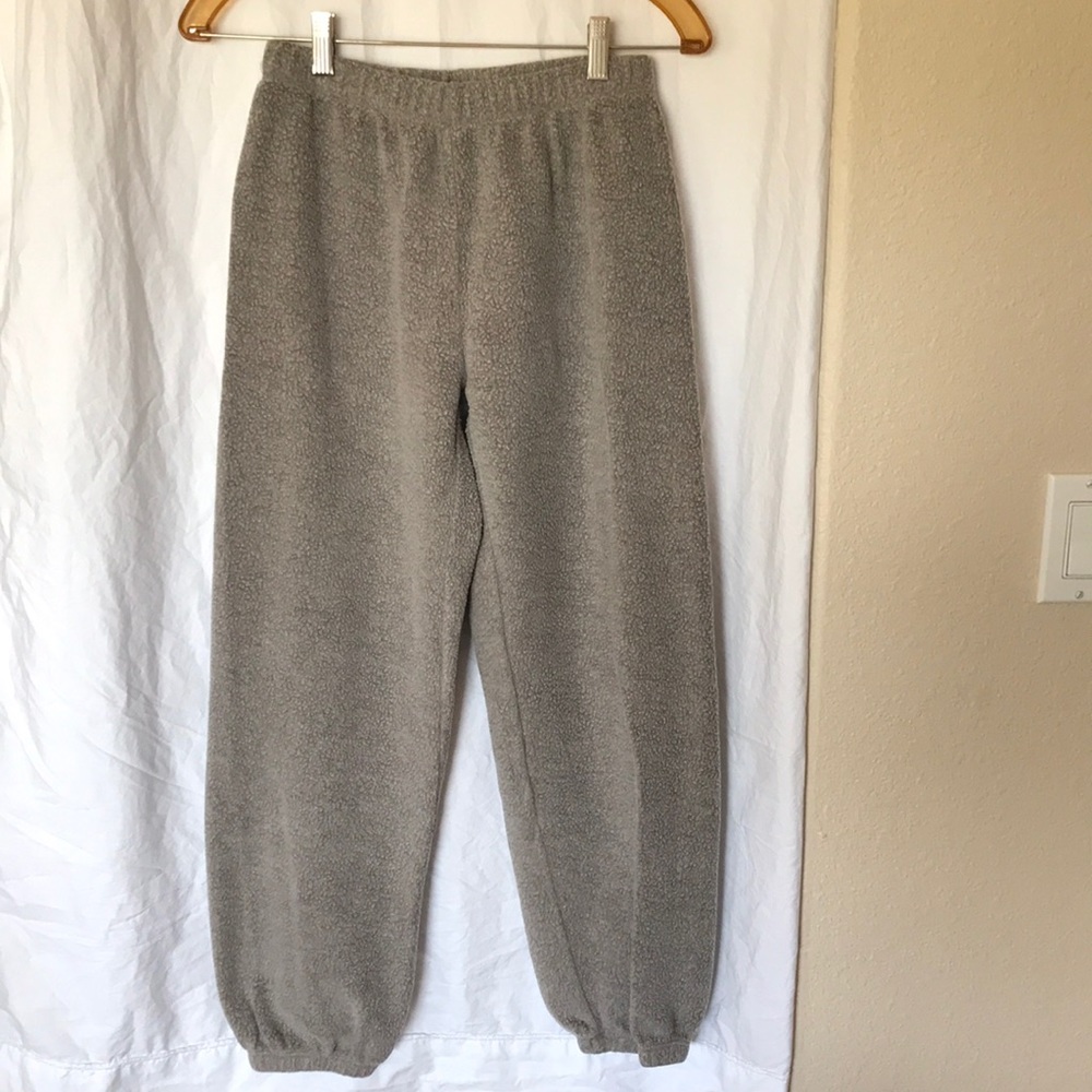 Girls gray fleece like joggers